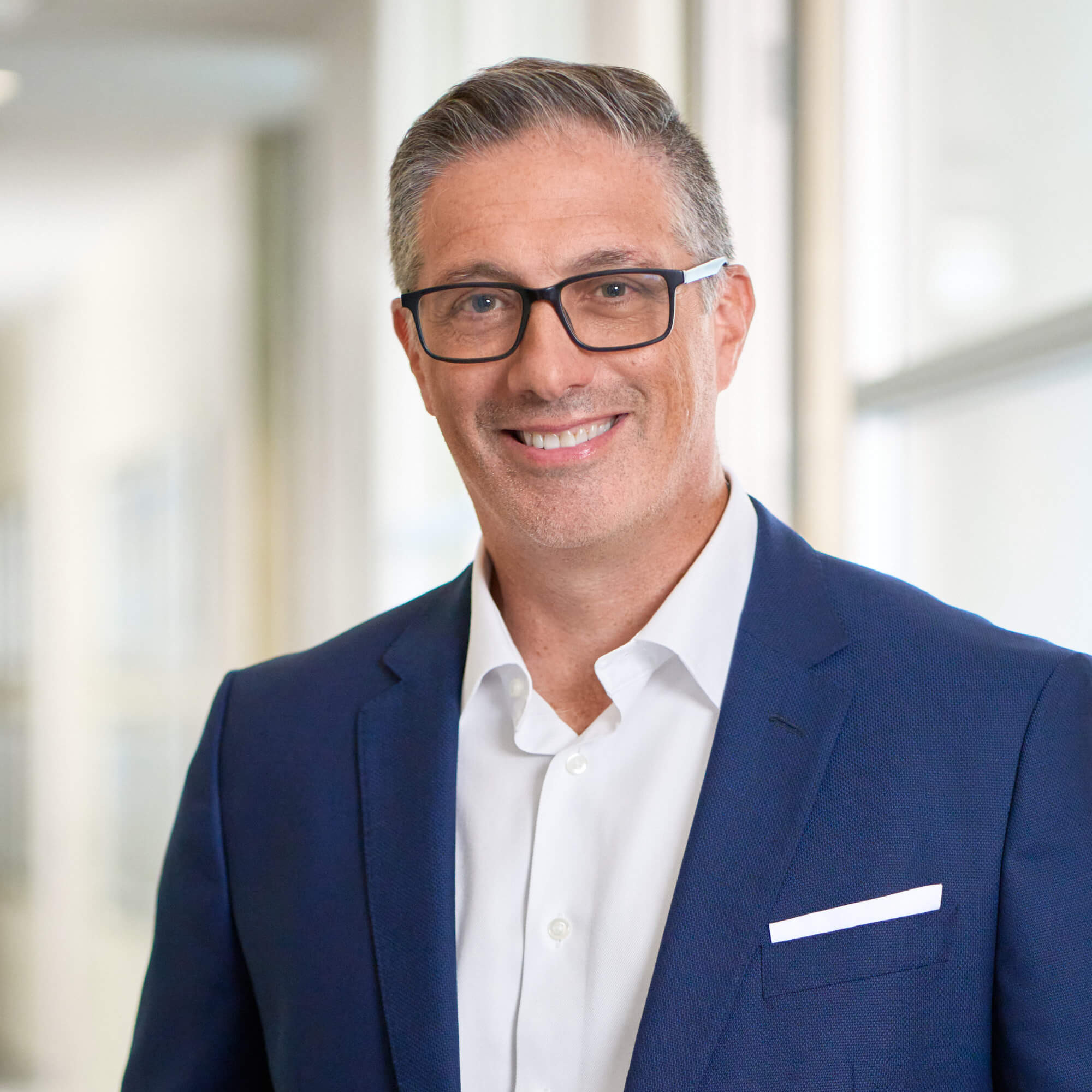 Raymond Rabbani Raymond Albanesi Senior Associate Partner MVE